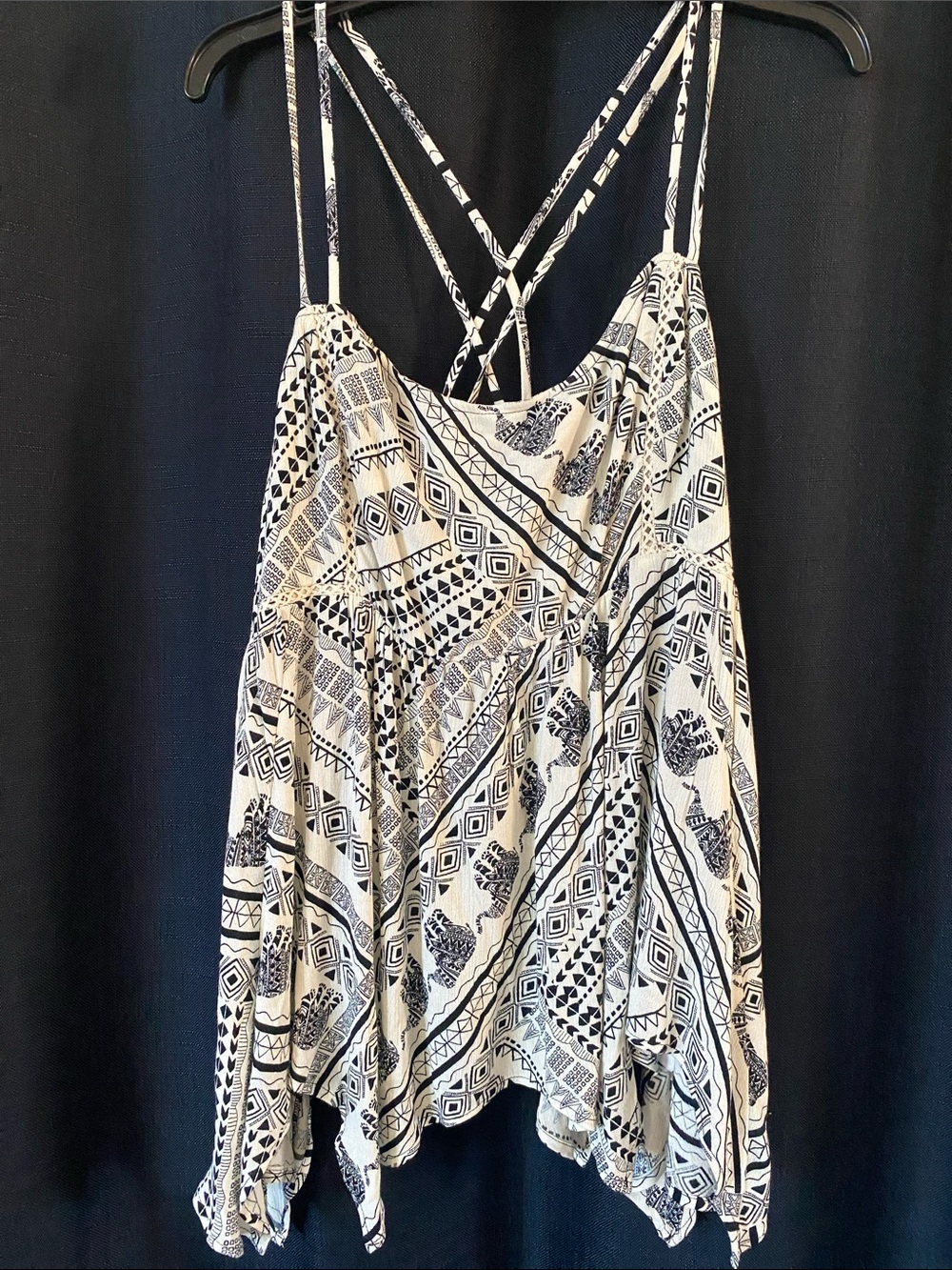 Maurices Black & White Elephant Tank